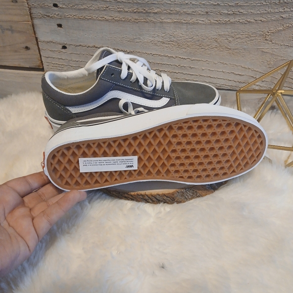 Vans Old Skool Classic Sneakers - Picture 5 of 6